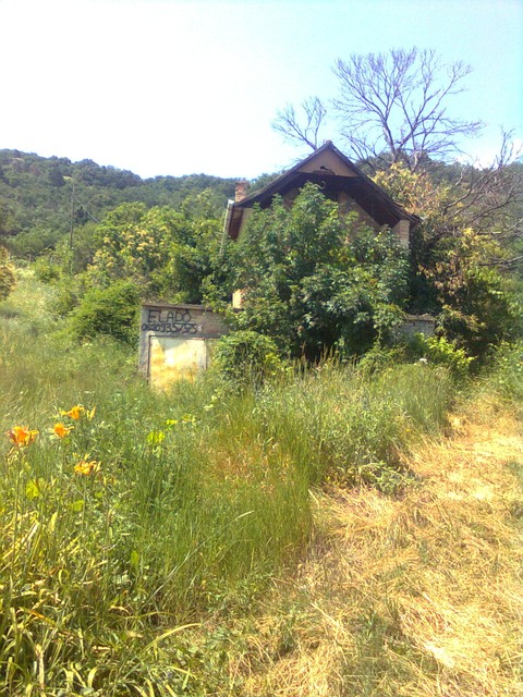 Elado - a.k.a. Property for sale