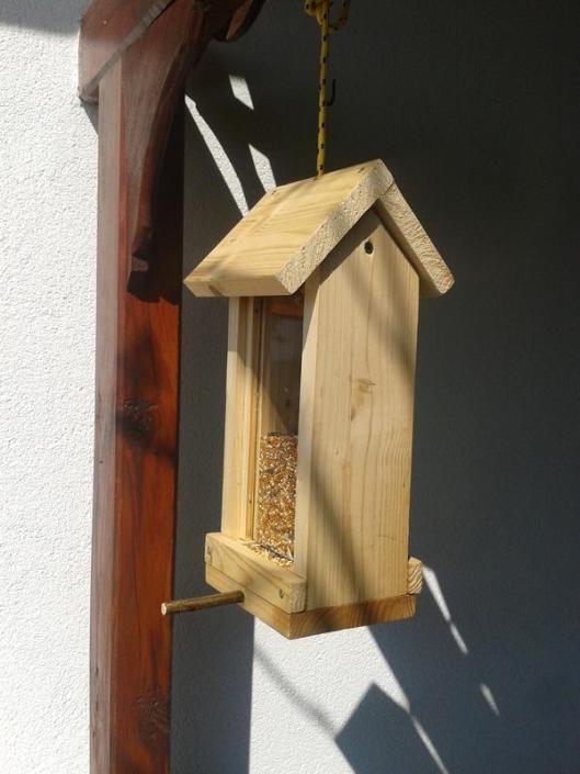 Finished bird feeder.