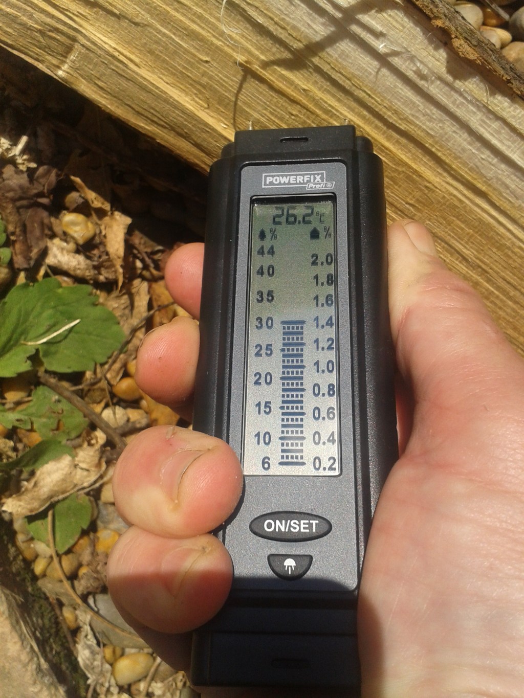 Firewood and Proper Use of a Moisture&nbsp;Meter